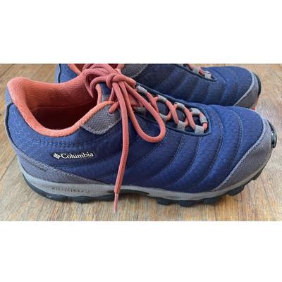 Columbia Shoes | Columbia Knight Falls Waterproof Hiking Shoes ~ Sz 6 Boys Youth / Mens | Color: Blue | Size: 6b