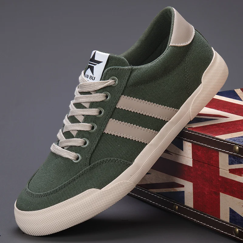 Heißer Retro Grün Vulkanisieren Schuhe Männer Atmungsaktive Freizeit Schuhe Für Männer Leichte Flache Beiläufige Leinwand Sneaker Männer zapatos de lona
