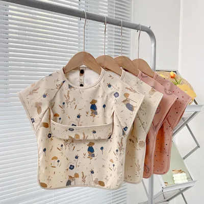 Waterproof PU Infant Sleeveless Bib Baby Feeding Bib Kids Apron Bibs Newborn Burp Cloths for