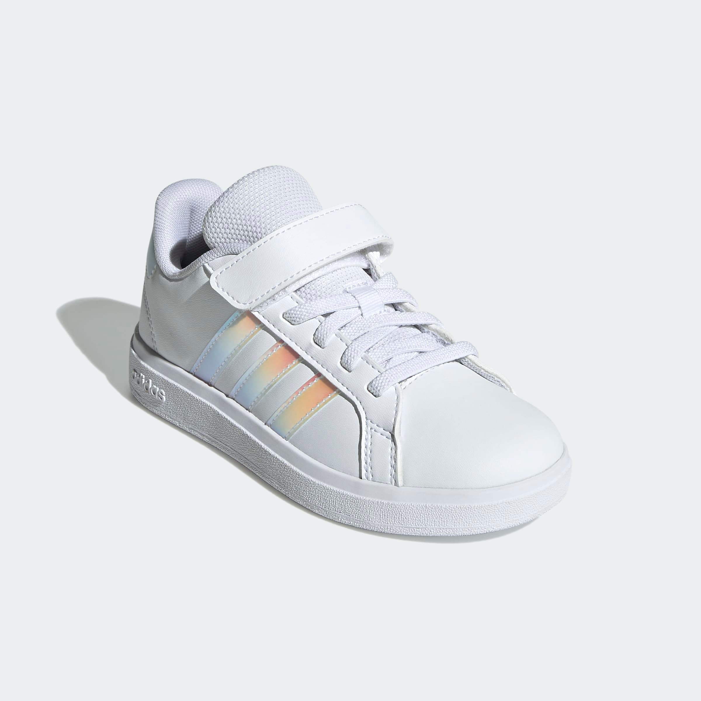 Klettschuh ADIDAS SPORTSWEAR "GRAND COURT 2.0 KIDS", Mädchen, Gr. 35, weiß (cloud weiß, iridescent, cloud weiß), Synthetik, Textil, Schuhe Klettschuh, mit Klettverschluss