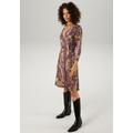 Jerseykleid ANISTON CASUAL, Damen, Gr. 42, N-Gr, bunt (schwarz, lila, braun, rosa, gelb, weiß), Single Jersey, Obermaterial: 95% Viskose, 5% Elasthan, Schlangenoptik, bedruckt, feminin, figurbetont kniefrei, V-Ausschnitt, 3/4-Ärmel, Kleider, mit...
