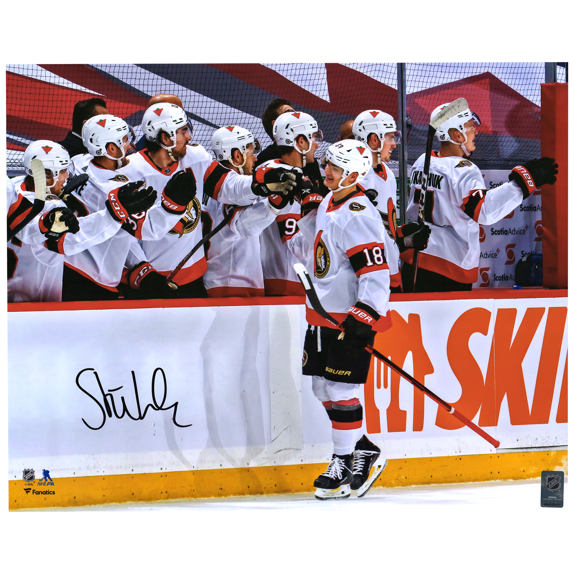 Von Tim Stutzle signiertes Hattrick-Jubelfoto der Ottawa Senators, 16 x 20 Zoll Image