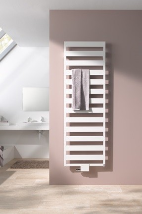 Kermi Badheizkörper Casteo BH1533x30x500mm QN649, glanzsilber, CTN1M150050WXXK CTN1M150050WXXK Image