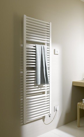 Kermi Badheizkörper Duett-E BH 1796x74x634mm max.P1500,WEI,FKS li. WEI,Schuko,SK1, DUE201800602IXK DUE201800602IXK Image