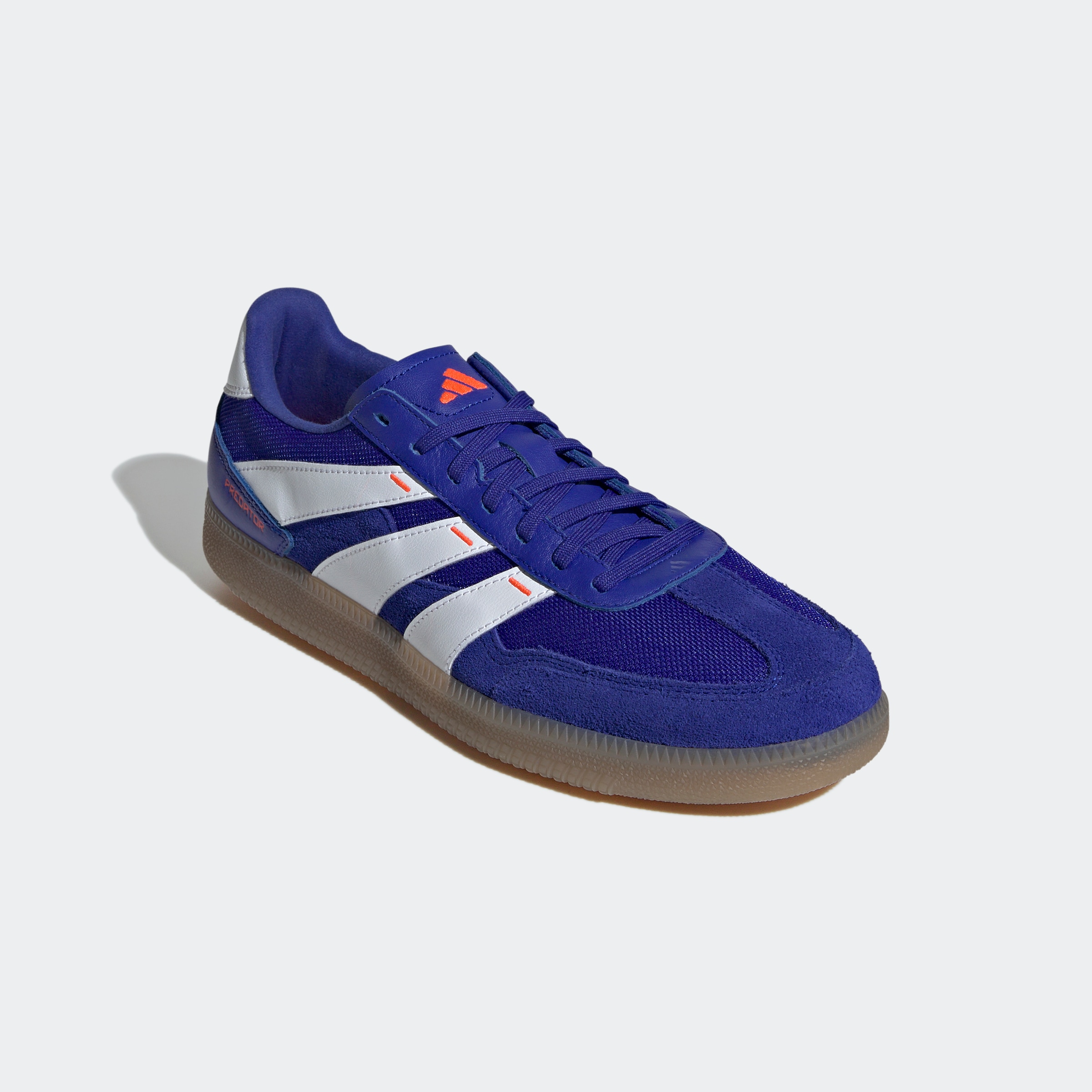 Fußballschuh ADIDAS PERFORMANCE "PREDATOR FREESTYLE IN", Damen, Gr. 42, blau (lucid blau, cloud weiß, solar rot), Leder, Synthetik, Textil, Schuhe Fußballschuh, für Halle und Straße
