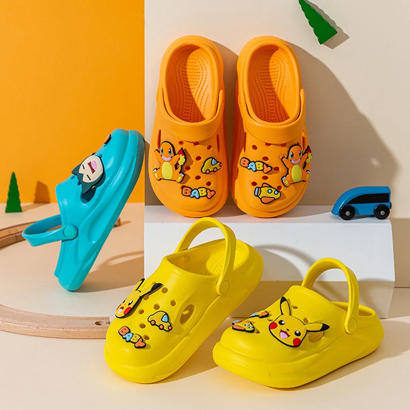 Pokemon Pikachu Loch Sandalen Squirtle Charmander Hausschuhe Sandalen Anime Kawaii Hause Strand Schuhe Sommer Hausschuhe Kinder Weihnachten Geschenk