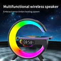 Lampada per luce notturna RGB Sveglia multifunzione TF Blueotooth Altoparlante Stazione di ricarica wireless da 15 W Pad per iPhone 15 14 13 12 8