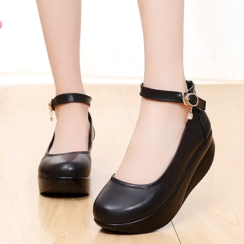 5.5cm Small Plus Size 33-43 Comfortable Leather Shoes Women Mary Janes 2026 Thick Bottom Platform Wedges Shoes Mom Office Dance