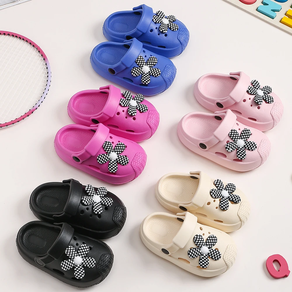 Kinder Garten Hausschuhe Baby niedlichen Blumen sandalen Sommer Jungen Mädchen Loch leichte Sandalen Mode rutsch feste Strand Kinderschuhe