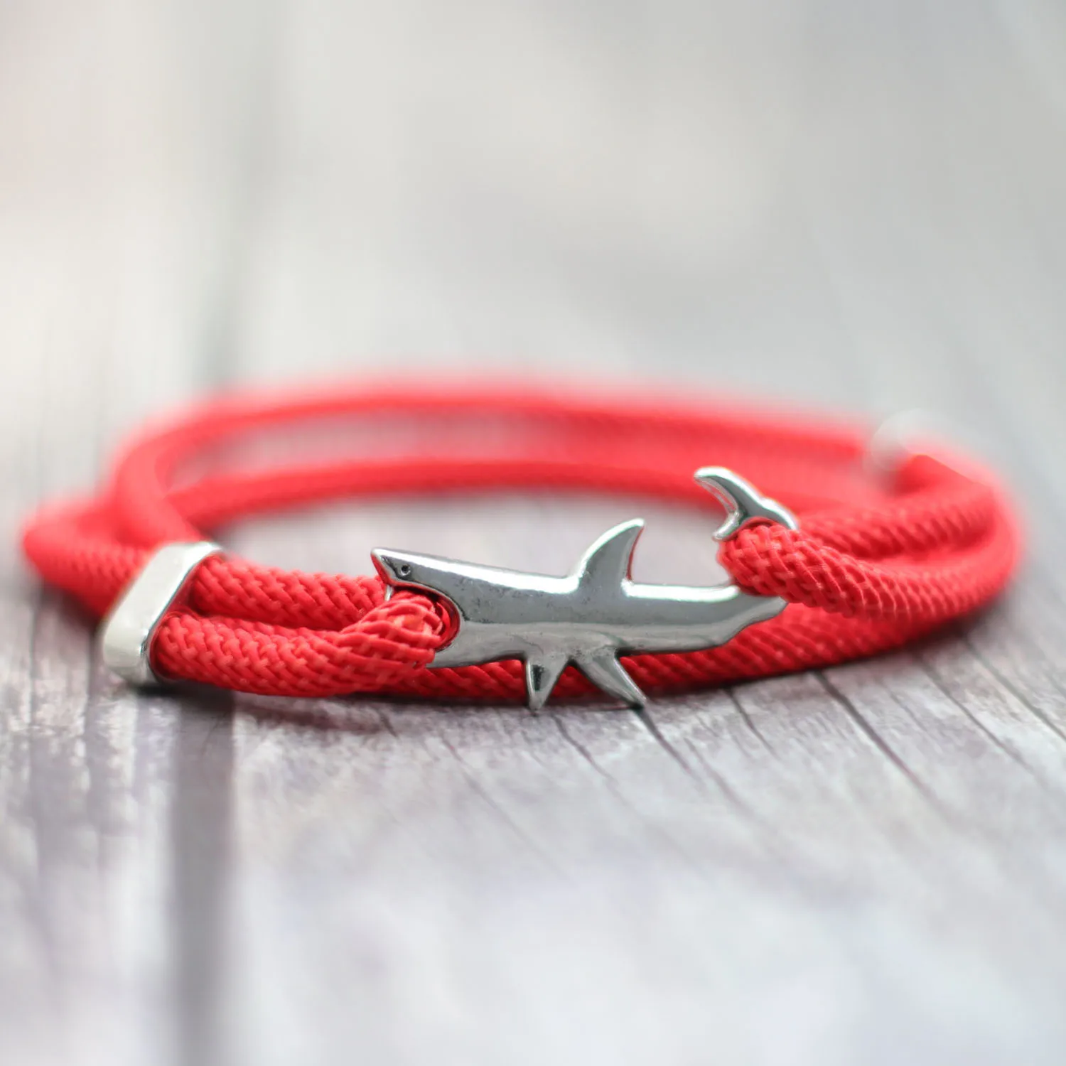 Mode Hand Geflochtene Shark Viking Armband Handgemachte Rote Schnur Armband Für Männer Armband Seil Einstellbare Schmuck Homme Image
