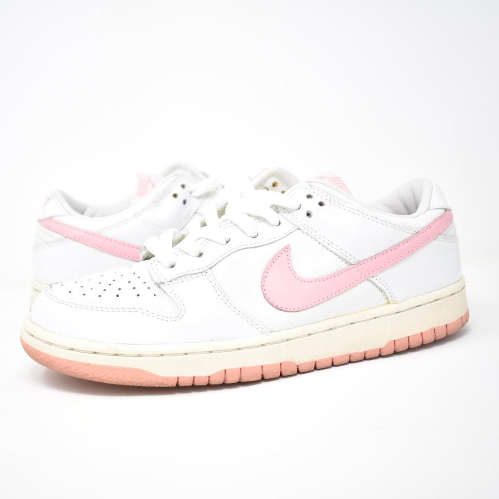 Nike Shoes | 2003 Nike Dunk Low Pro “Bubblegum” Men 8 | Color: Pink/White | Size: 9.5