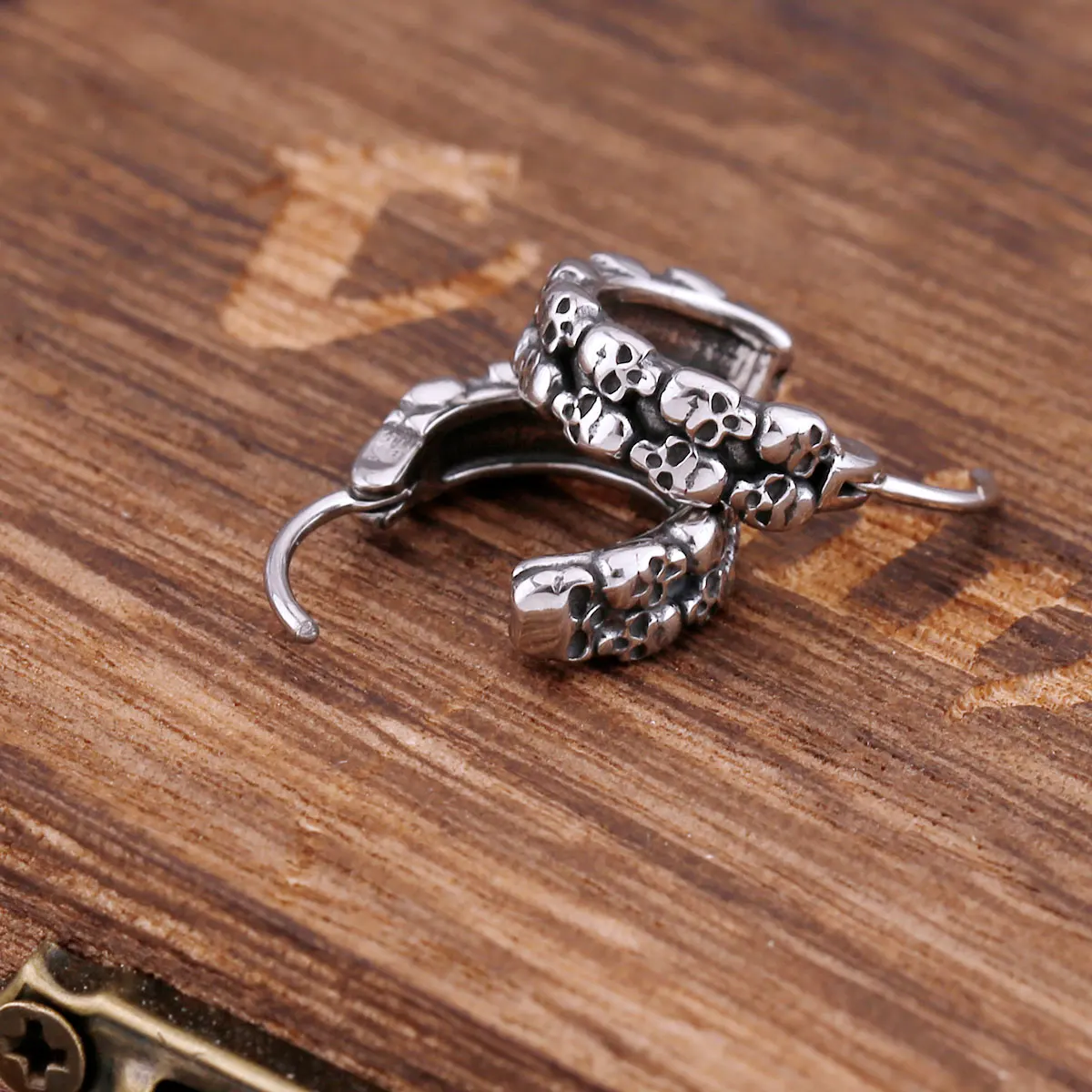 Gothic Mode Schädel Ohrringe Für Männer Hip Hop Rock Biker Zubehör Punk Jungen Vintage Edelstahl Skeleton Coole Schmuck
