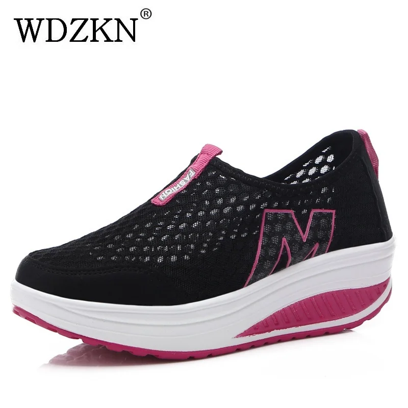 WDZKN Leichte Atmungsaktive Air Mesh Schuhe Frauen Casual Sommer Flache Plattform Schuhe Frau Slip Auf Schaukel Schuhe Große Größe 34-42