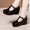 6 cm kleine Größe 32–43 T-Riemen flache Mary Janes Damen-Plateau-Pumps 2025 Herbst-Med-Heels Wedges-Schuhe für Büro-Mutter-Tanz