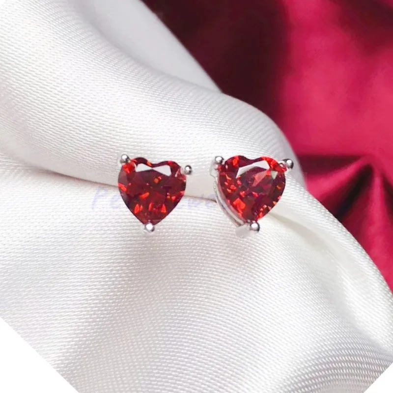 Buyee 925 Sterling Silver Piccolo orecchino a bottone CRISTALLO ROSSO Chiaro Semplice orecchino a cuore per la donna Fashion Party Fine Jewelry Orecchino
