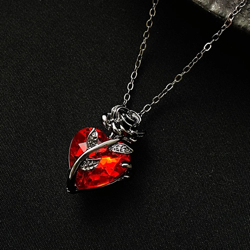 Gothic Rose Rot Liebe Halskette Damen Y2K Schmuck Silber Farbe Tonebloody Menschliches Herz Anhänger Schmuck Personalisierte Geschenke