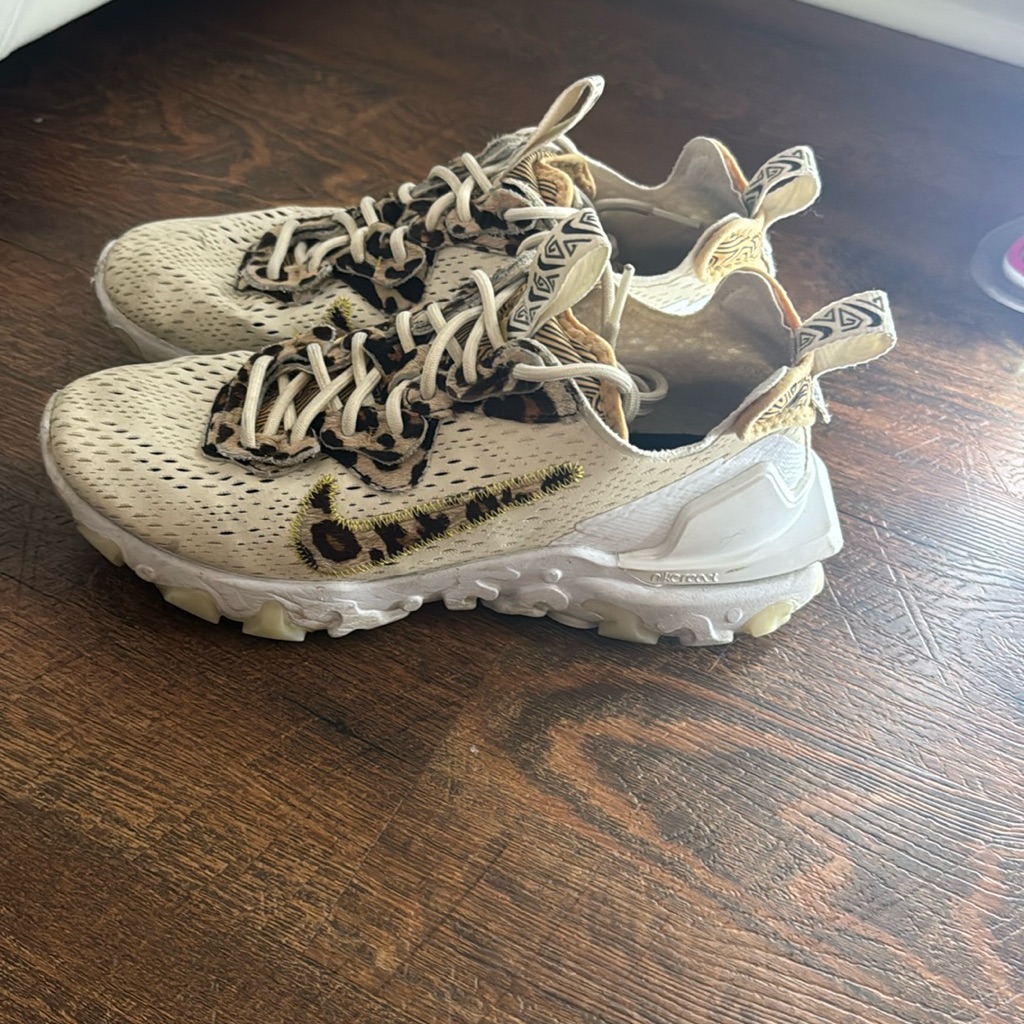 Nike Shoes | Custom Women’s Nike Tennis Shoes | Color: Brown/Tan | Size: 8