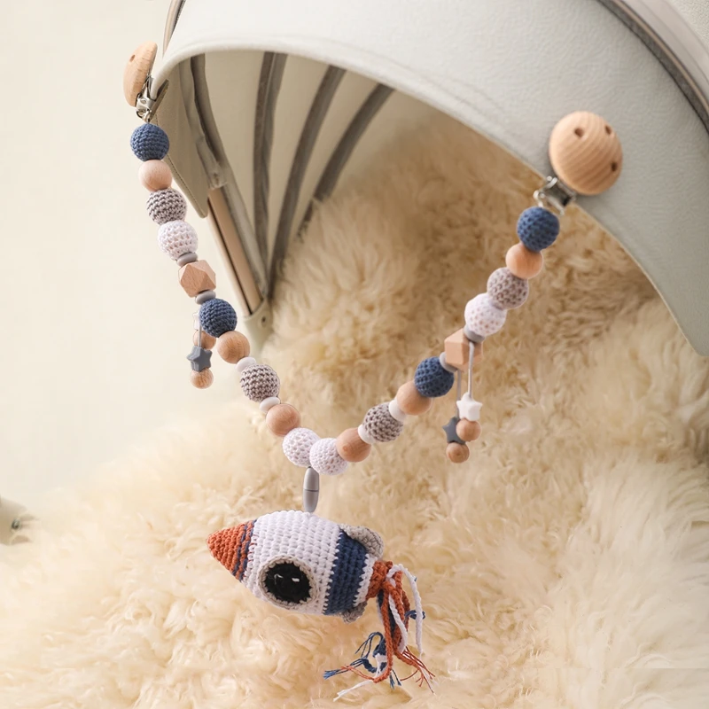 Holz Beißring Baby Bett Hängen Rassel Spielzeug Häkeln Rassel Baby Komfort Spielzeug Niedlichen Tier Häkeln Zimmer Dekor Baby Kinderwagen Rassel Spielzeug Image