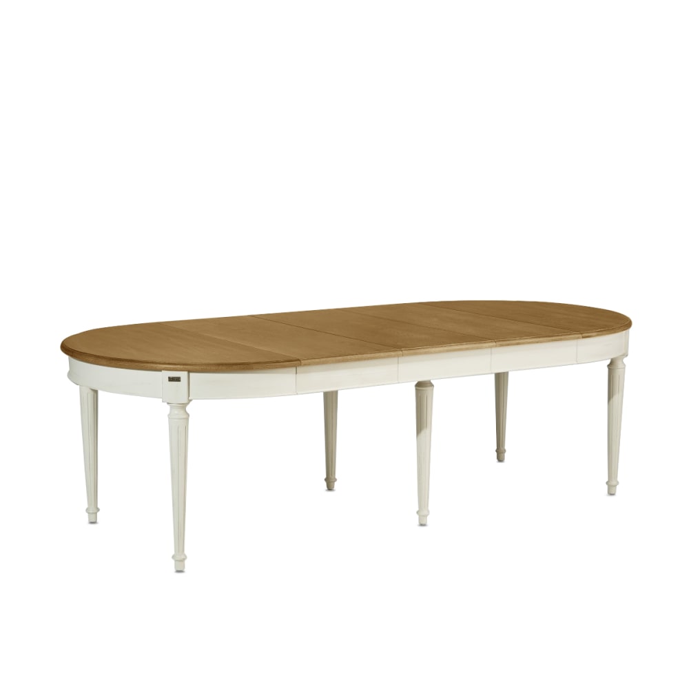 Table ovale en chêne 3 rallonges 4/10 couverts blanche