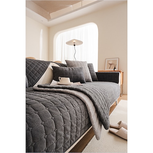 Weicher, rutschfester Sofabezug in Keksplüsch – äußerst bequemer und gemütlicher Stoff – rutschfeste Rückseite für sicheren Sitz – schützt Ihr Sofa vor Verschüttetem, Flecken und Abnutzung – perfekt Image