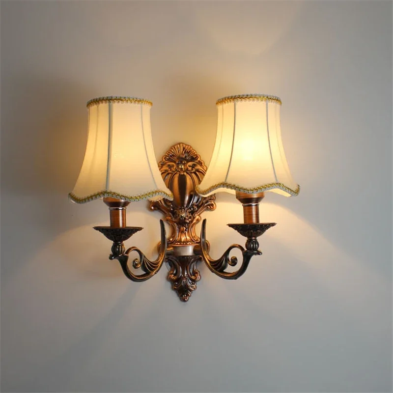 Amerikanische Vintage Eisen Wand Lampe Europäischen Retro Kerzenhalter Design Einzigen Kopf Schlafzimmer Nacht Dekoration LED Wandlampen Licht