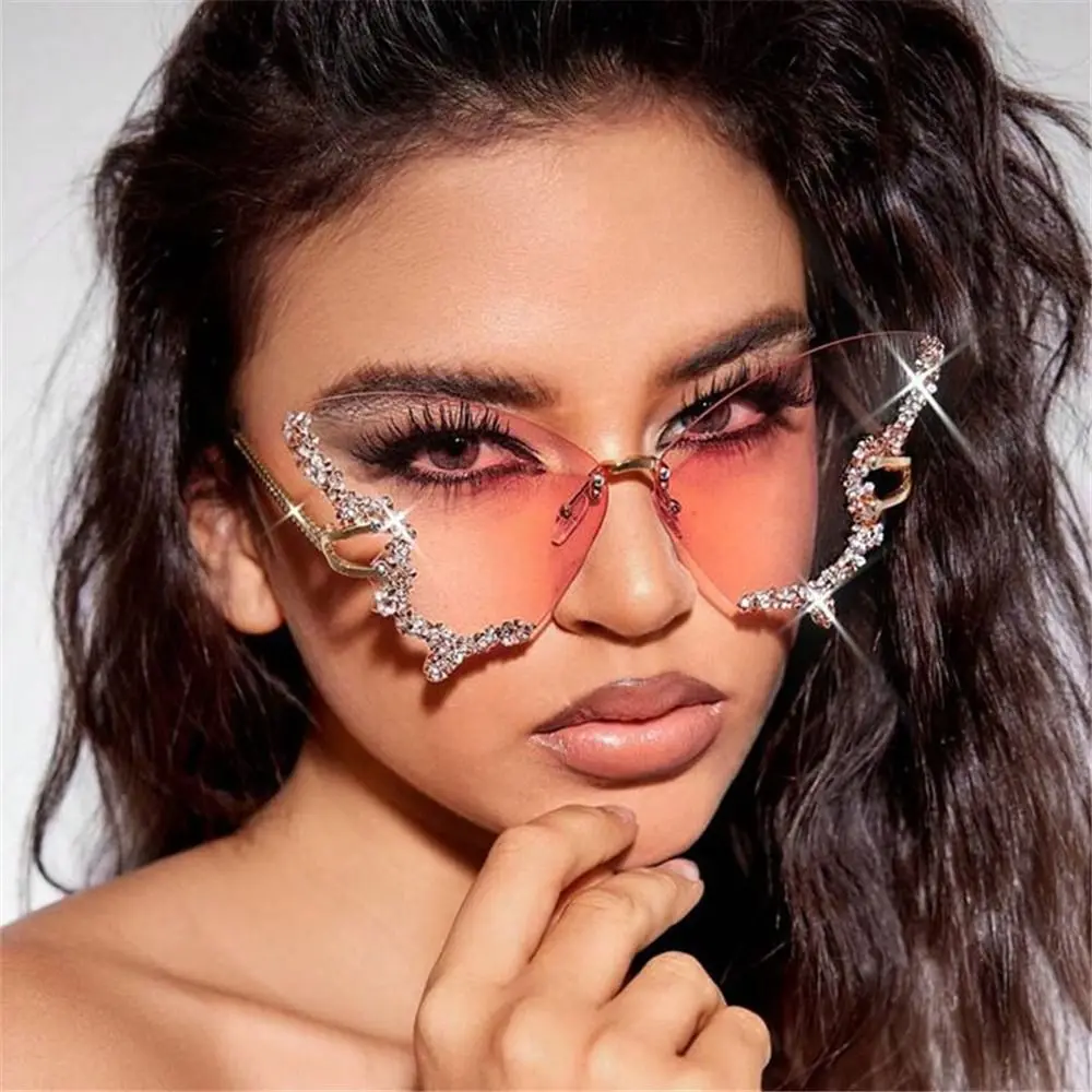 Luxus Diamant Schmetterling Sonnenbrille Frauen Mädchen Vintage Randlose Sonnenbrille Übergroßen Strass Bling Shades LadiesY2K Brillen Image