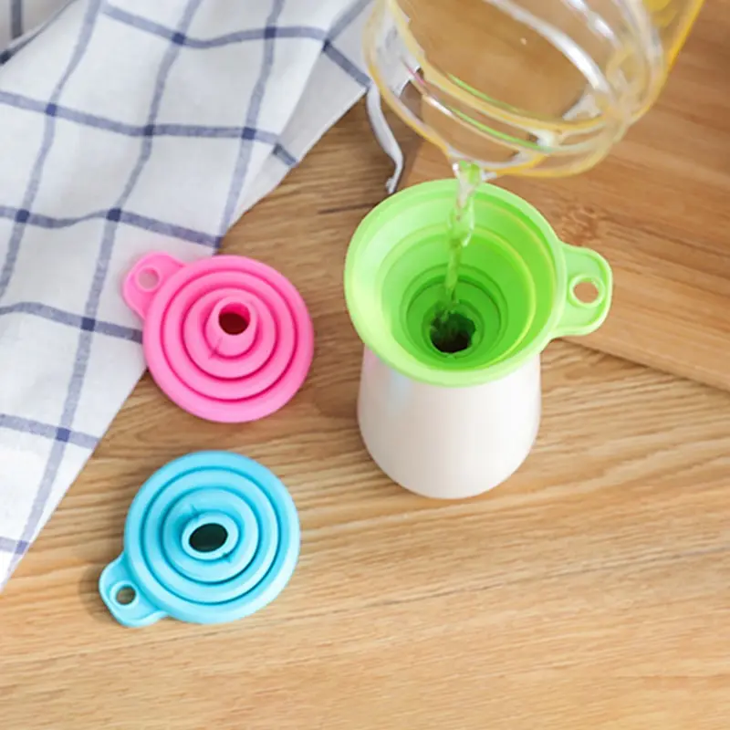 Haushalts-Teleskop trichter Küchen verpackung Hoch temperatur beständiger Trichter Mini-Falt trichter Küchengeräte 4 Farben 1 Pac Image