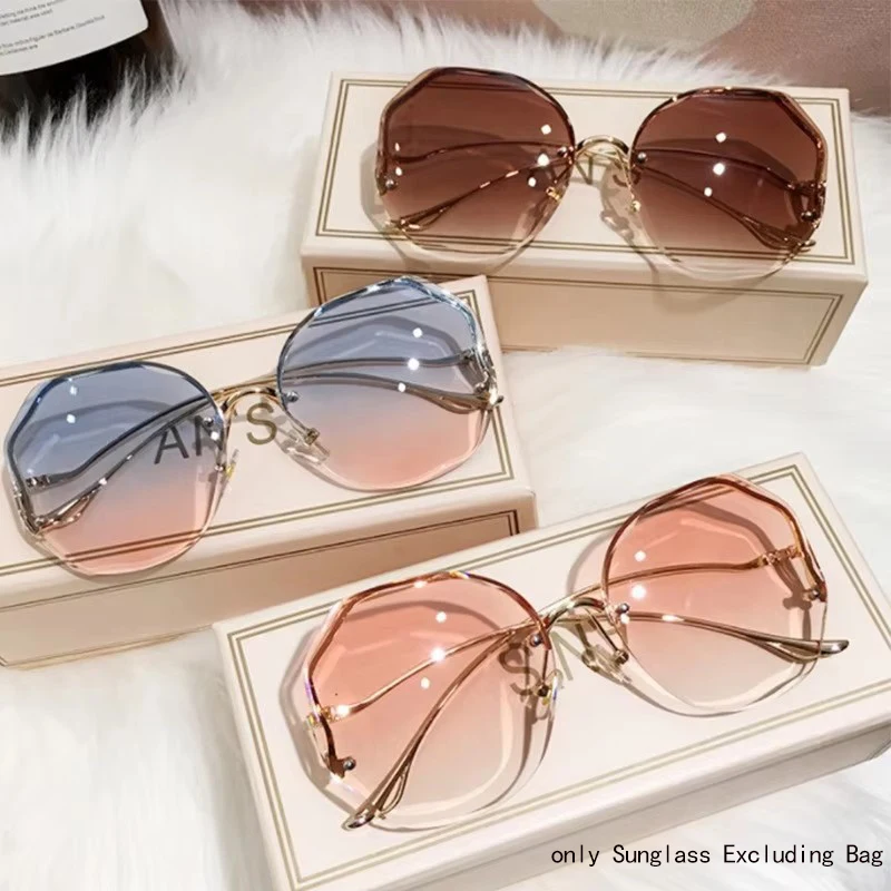 Mode Sonnenbrille Frauen Metall weiblich uv400 Vintage Damen stilvolles Design übergroße quadratische Sonnenbrille für Frauen Image