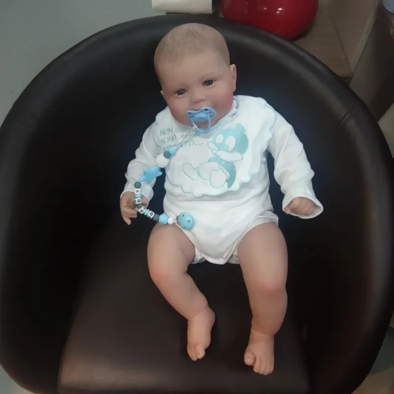 60CM Reborn Baby Kleinkind Puppe Junge Kodi Lebensechte 3D Malerei mit Sichtbaren Adern Malerei Haar Hochwertige Sammlerkunst