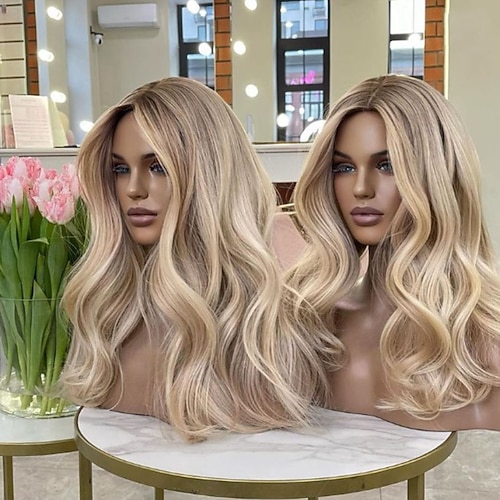 Unverarbeitetes reines Haar 13x4 Spitzenfront Perücke Freier Teil Brasilianisches Haar Wellen Mehrfarbig Perücke 130% 150% Haardichte Farbverläufe Natürlicher Haaransatz 100% Jungfrau Leimlos Für Image