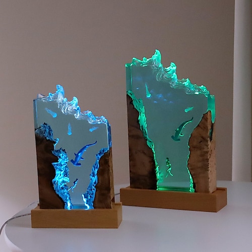Mantarochen und Paar Taucher Harz Nachtlicht Meerjungfrau Wal Büro Desktop Kunst Ornamente Schiffbruch Oktopus Weihnachtsgeschenk Massivholz Harz Nachtlampe Image