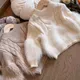 Maglione autunno inverno per ragazze 2024 nuove ragazze capispalla moda coreana per bambini design tinta unita versatile top per ragazze allentate
