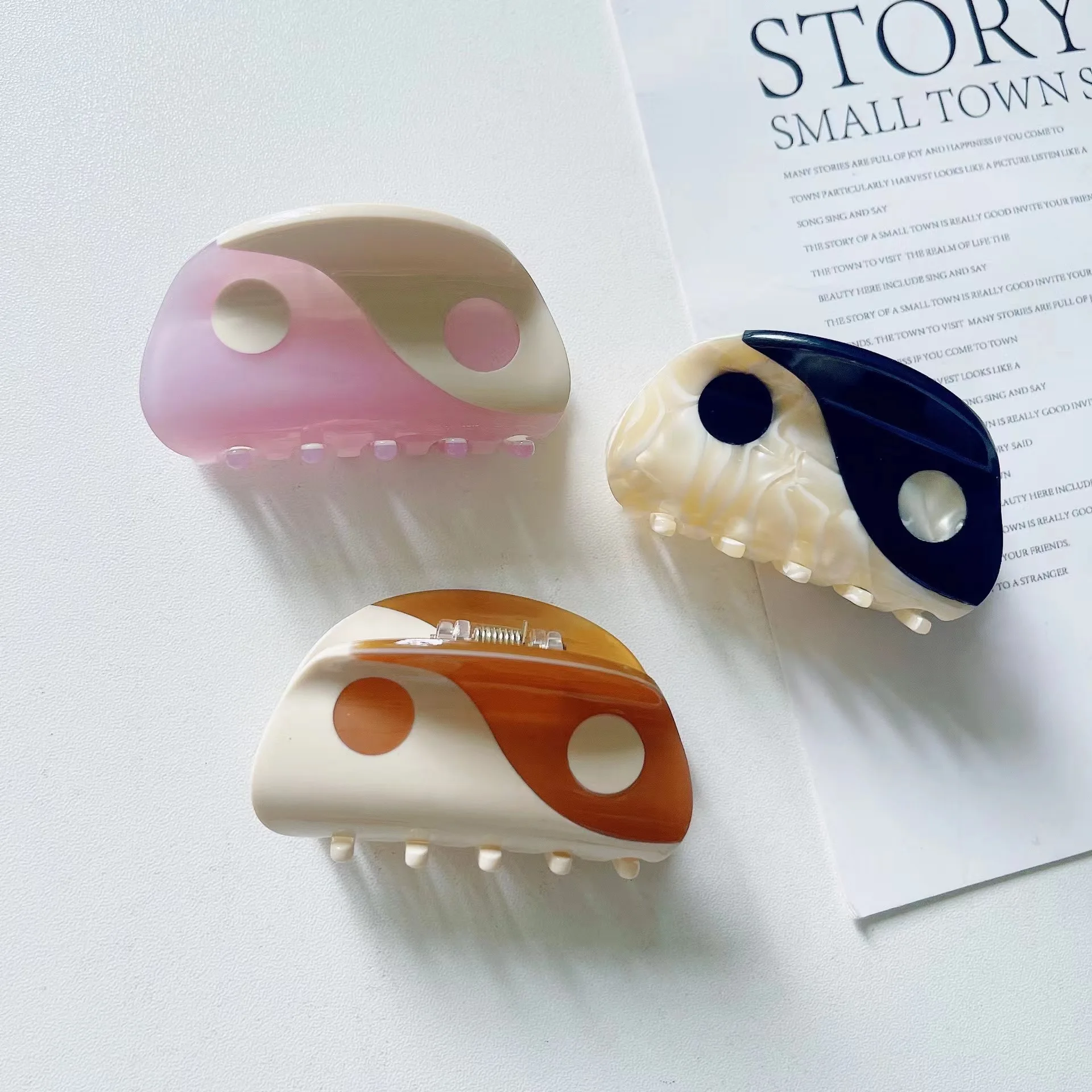 1pc Retro Yin Yang Muster Acetat Haar Krallen clip Anti Slip starken Griff Krallen clip Frauen Kopf bedeckung Image