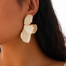 Femme Boucles d'oreille Clou Fantaisie Fleur Précieux Gros Fantaisie mode Des boucles d'oreilles Bijoux Rose foncé / Beige / Blanc / Rose clair Pour Mariage Soirée du quotidien Vacances 1 paire
