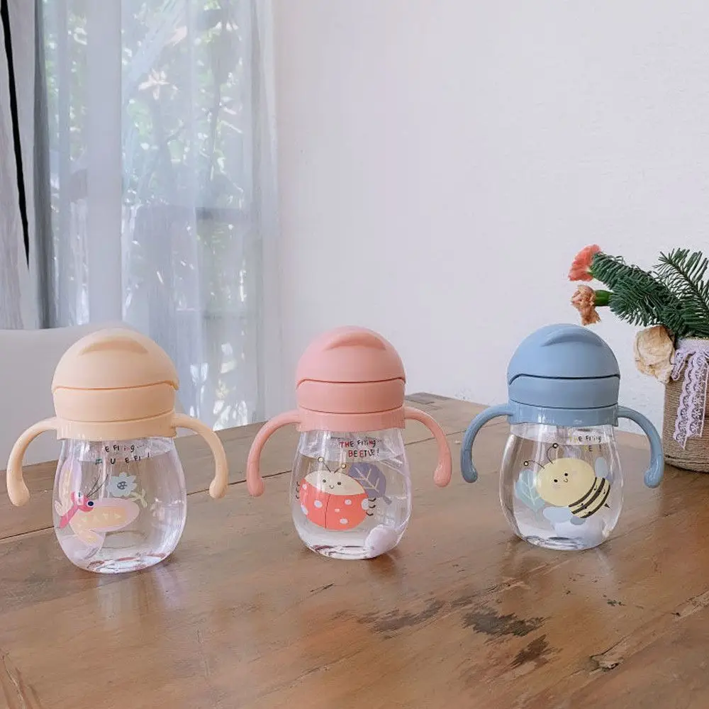 Hochwertige Kinder Wasser flasche tragbare Kinder Stroh Trink geschirr 350 ml Sport Wasser Tasse niedlichen Cartoon im Freien Trink flaschen Image