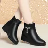 Winter Rutsch verschluss Keile Absätze Stiefeletten Anti-Skip Schuhe runde Zehen schwarze Stiefel kurze Plüsch warme Schuhe Frauen Büro modell