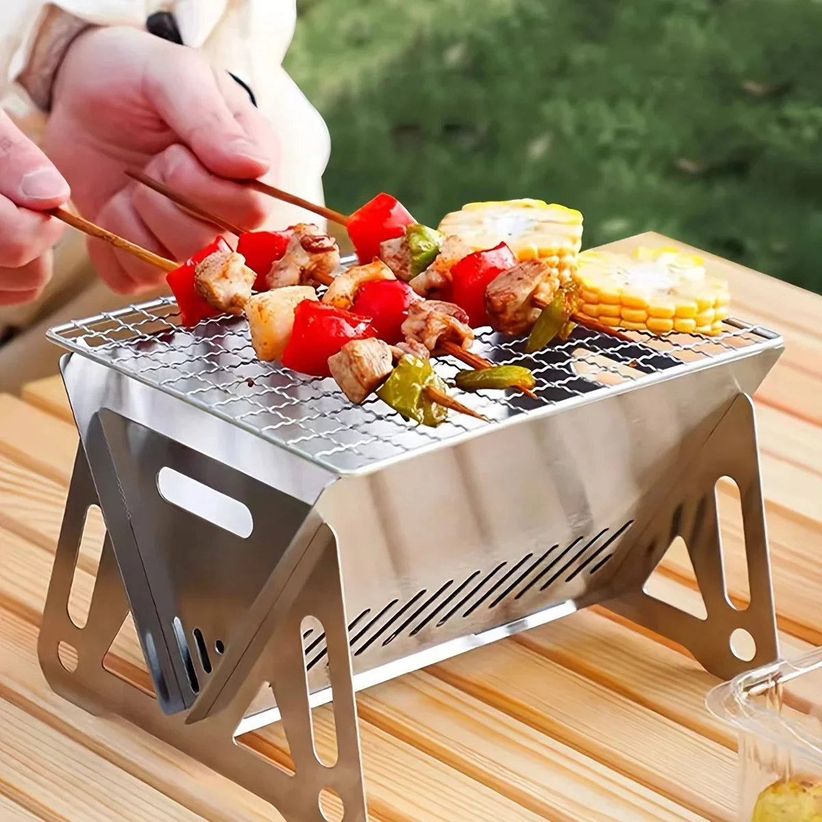 Klappbarer Grillofen für den Außenbereich, Edelstahl, Kartentyp, Brennholzofen, Mini-Grillregal für den Hausgebrauch Image