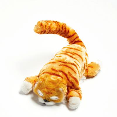 Spielzeugkatze "Ginger" rollend & lachend Image