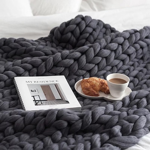 grob gestrickte Überwurfdecke, superdicke handgewebte Wolldecke, Sofadecke, Bezug, Strickdecke, dicke Fadendecke Image
