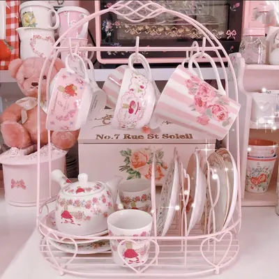Dish Drying Rack 2-Tier Compact Kitchen Dish Rack Drainboard Set Cute Pink Dish Drainer with Utensil Holder