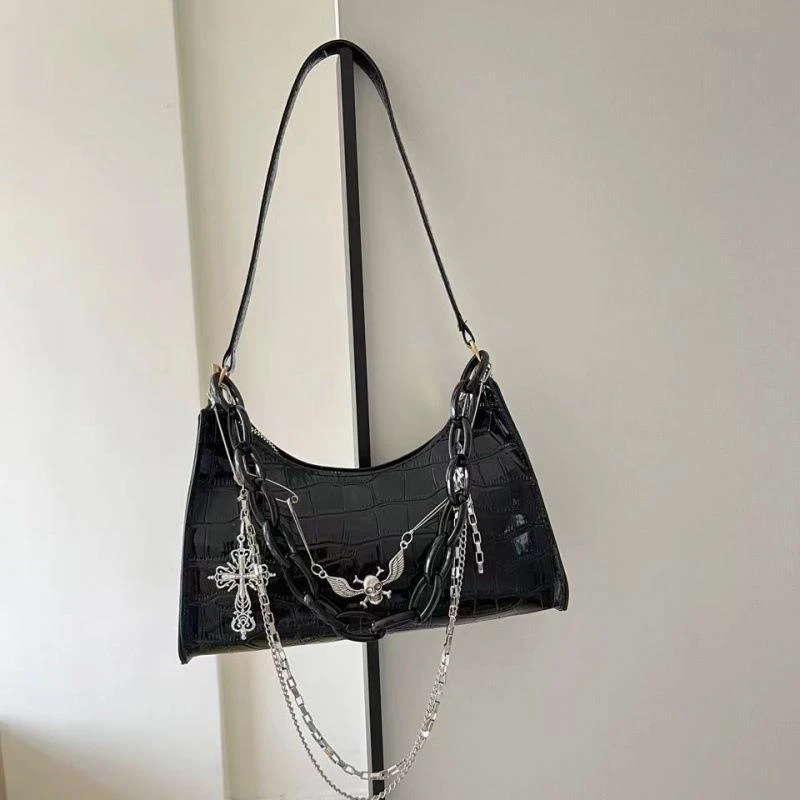 Sac sous les bras rétro pour femmes, tendance gothique, chaînes de crâne, sacs à main et bourse pour dames, sacs à bandoulière Punk Cross