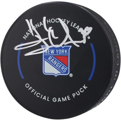Von Henrik Lundqvist signierter offizieller Spielpuck der New York Rangers Image