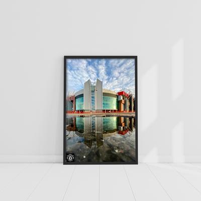 Manchester United Forecourt Reflection Gerahmter Druck – A3 Image