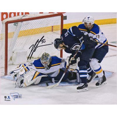Jordan Binnington, St. Louis Blues, signiertes 8" x 10" Foto, 2019 Stanley Cup Playoffs, Spiel 1, spielentscheidende Parade gegen Winnipeg Image