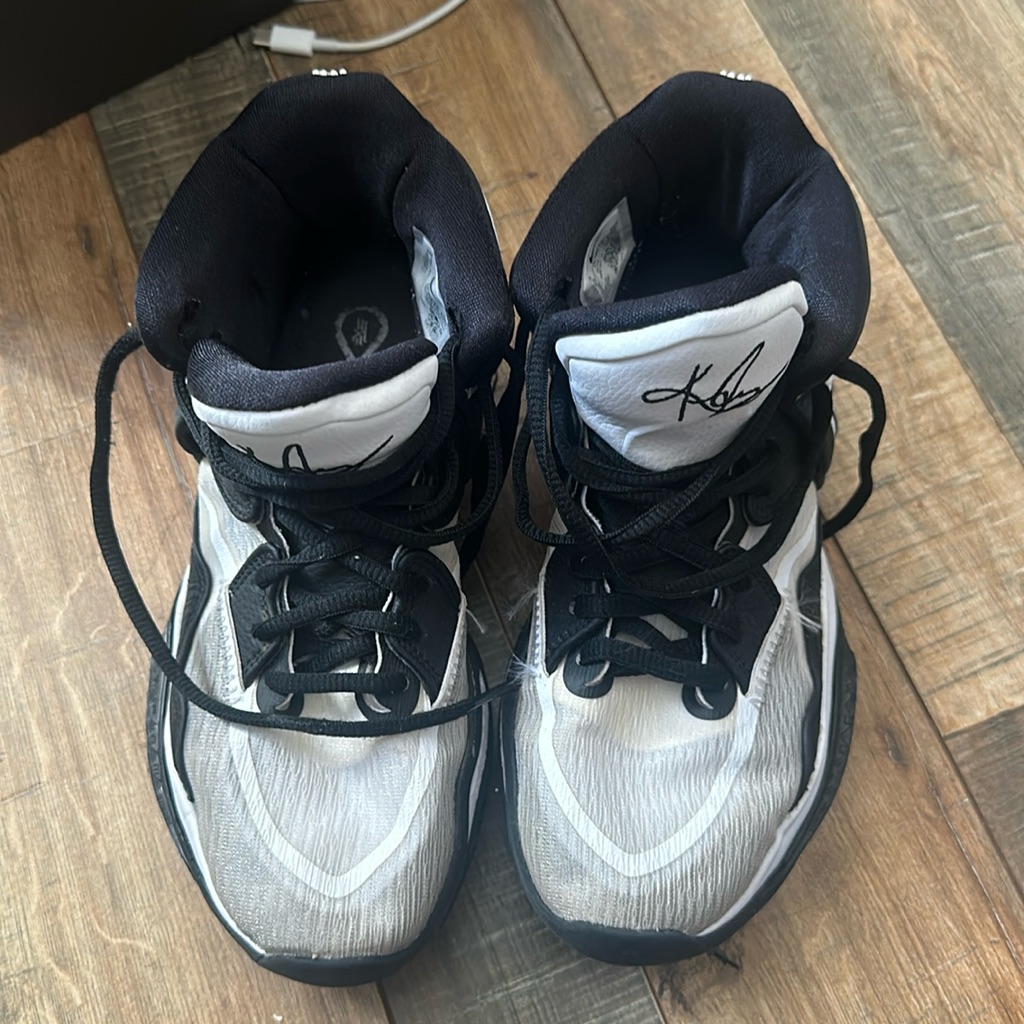Nike Shoes | Black And White Nike Kyries | Color: Black/White | Size: 5.5