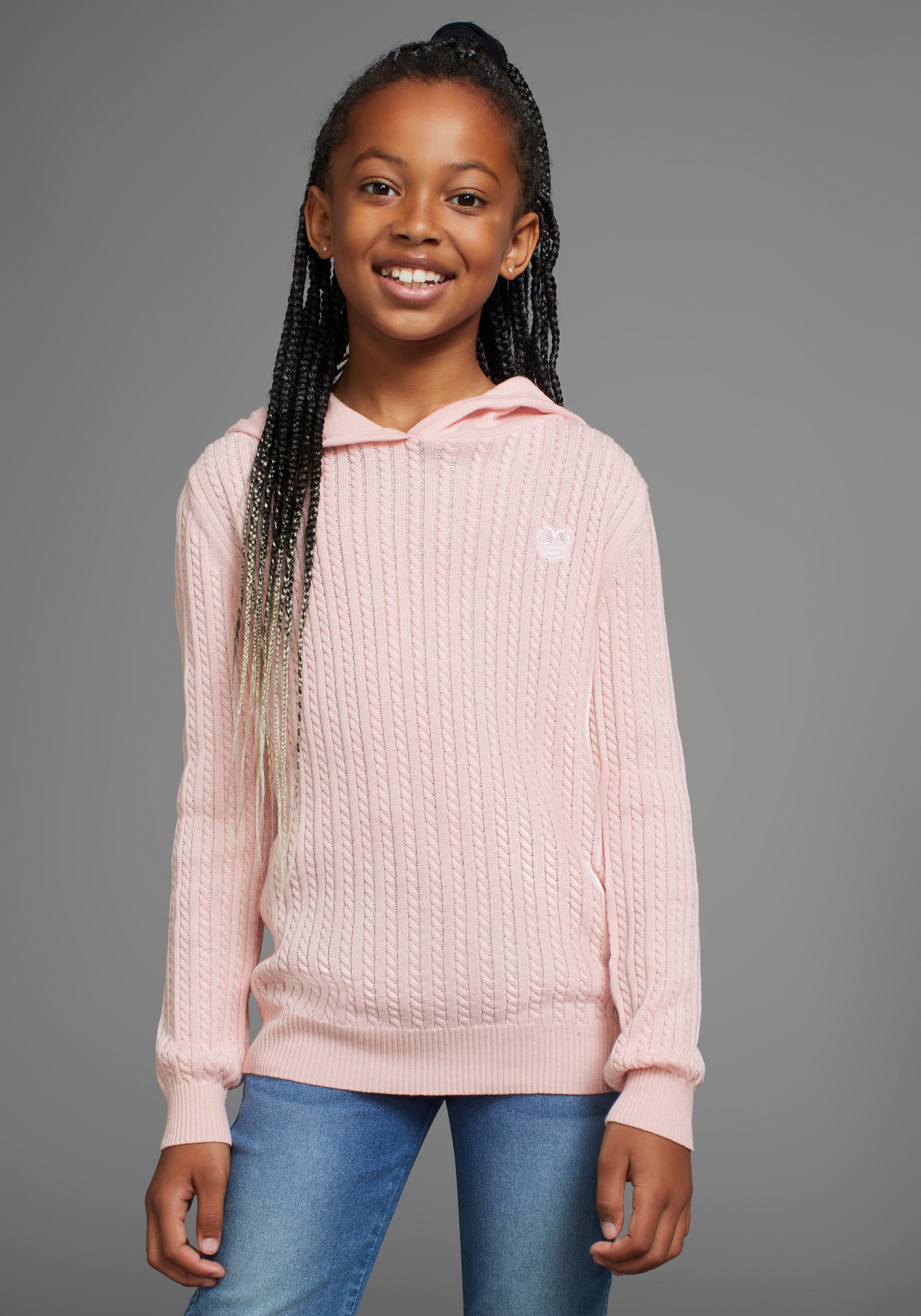 Kapuzenpullover DELMAO "Zopf-Strickpullover aus Feinstrick", Mädchen, Gr. 140/146, rosa, Strick, Obermaterial: 50% Baumwolle, 50% Polyacryl, Zopfmuster, Basic hüftbedeckend, Pullover, aus weichem Strick für Mädchen Image