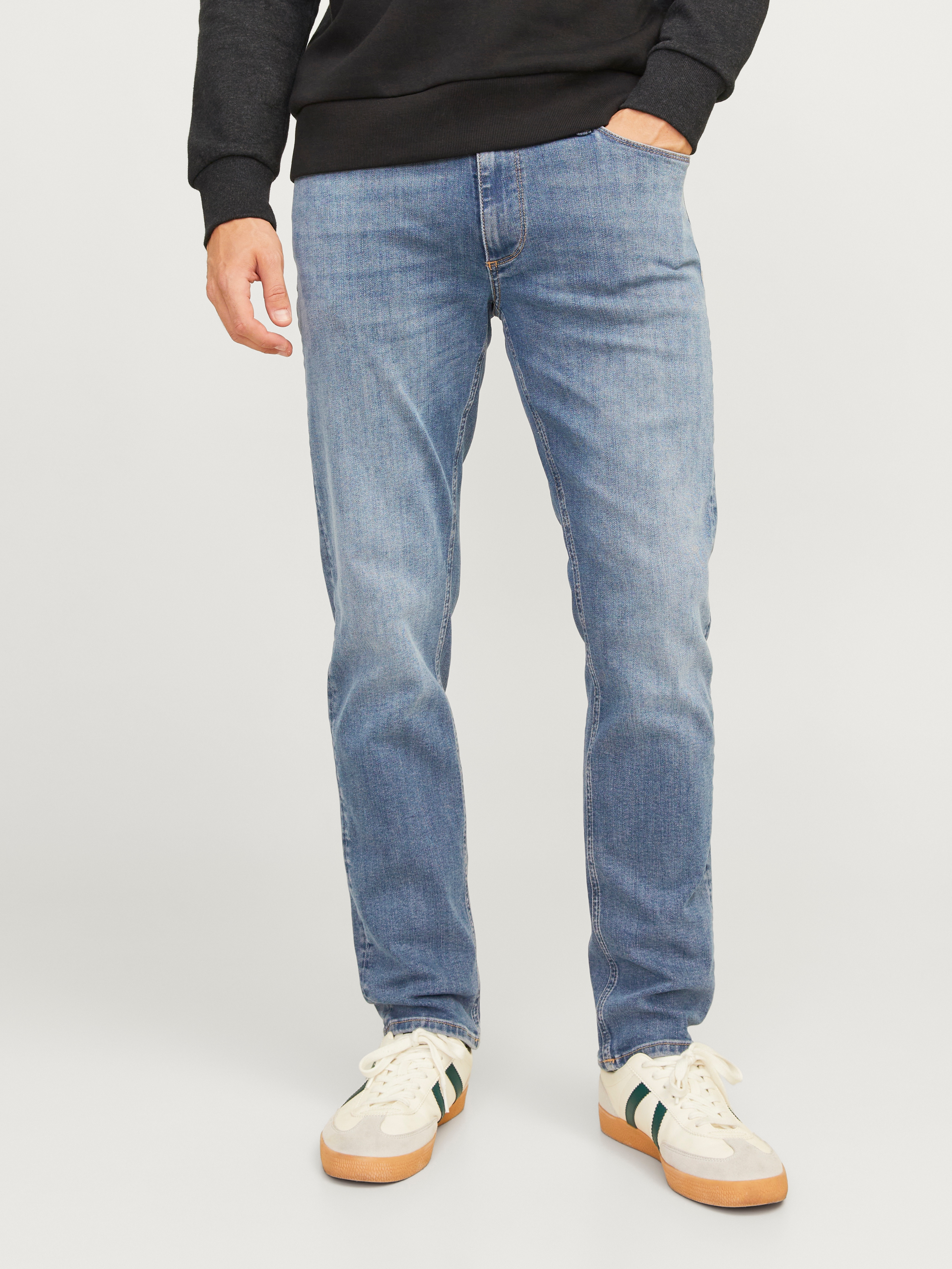 Regular-fit-Jeans JACK & JONES "JJICLARK JJEVAN AM 795 NOOS", Herren, Gr. 31, Länge 34, blau (blau denim), Denim/Jeans, Obermaterial: 95% Baumwolle, 4% Elastomultiester, 1% Elasthan, Abriebeffekte, regular fit normal, Jeans
