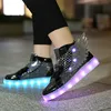 Neue Kinder führte Schuhe Jungen Mädchen Mode Engels flügel beleuchtete Turnschuhe USB-Aufladung Casual Sportschuhe Kinder Skateboard Schuhe