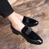 Lacklederschuhe für Herren, Oxfords, Schnürschuhe für Herren, Hochzeit, Party, Büro, Arbeitsschuhe, Wildlederschuhe mit Nähten, Größe 38–45, große Größe
