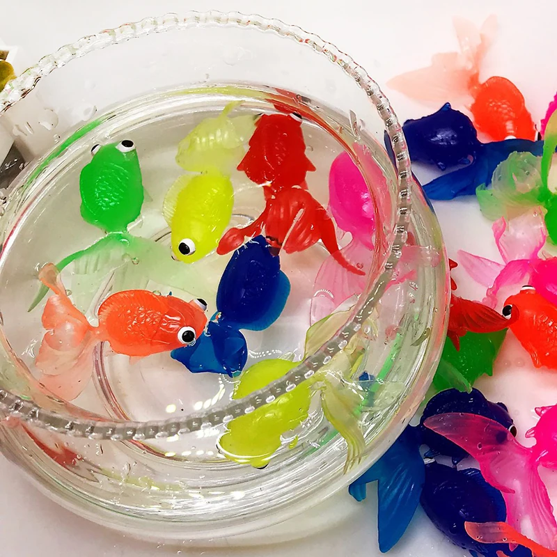 10 stücke Gummi Simulation kleine Goldfisch Goldfisch Kinder Spielzeug Dekoration Bad Spielzeug Image